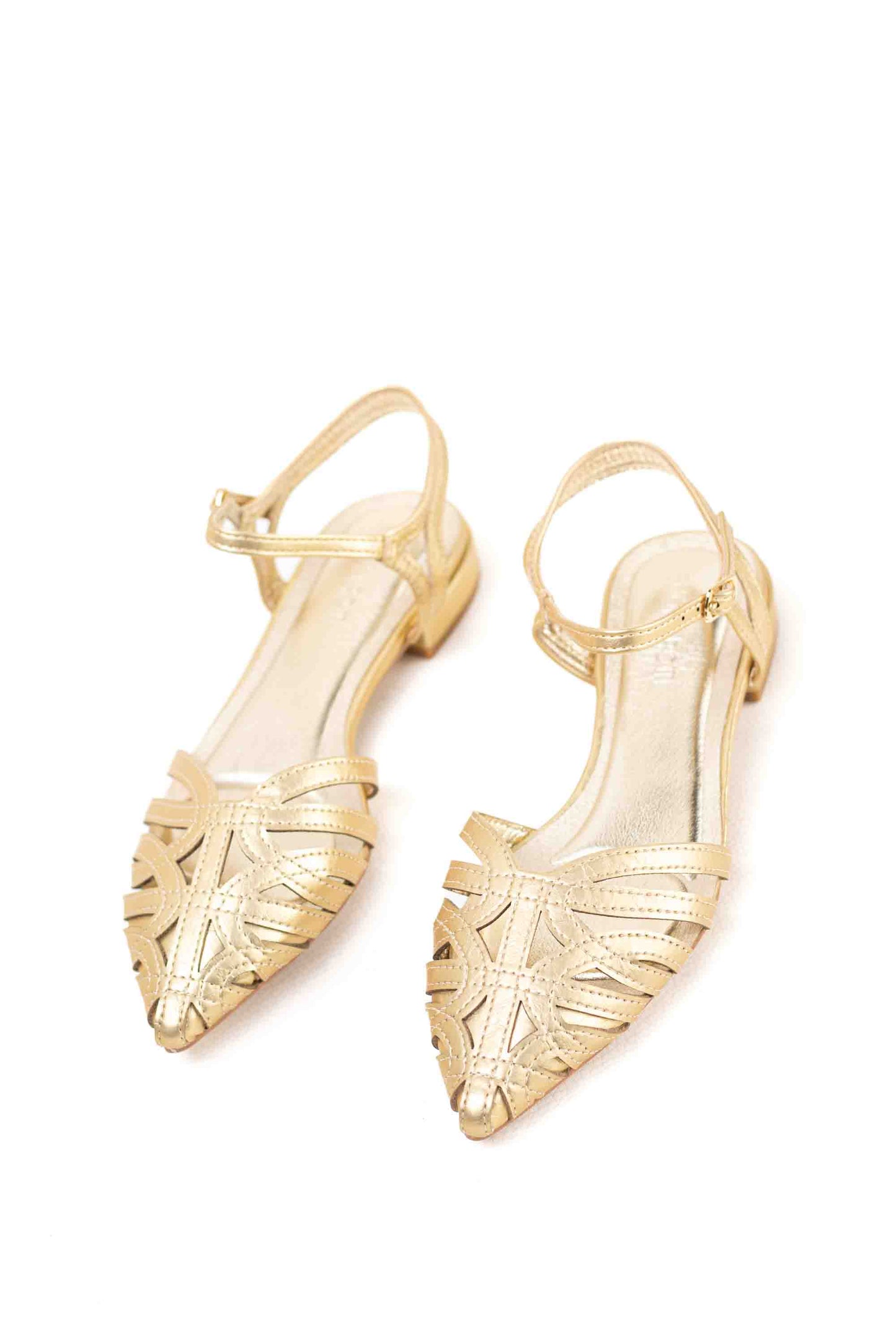 Sandalias doradas mujer tacón bajo trenzadas con plantilla acolchada