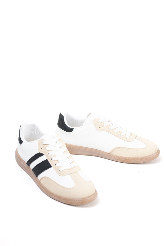 Zapatillas retro mujer con cordones