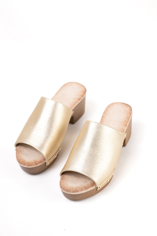 Sandalias mujer mules con tacón alto y plataforma efecto madera con tachas y plantilla acolchada