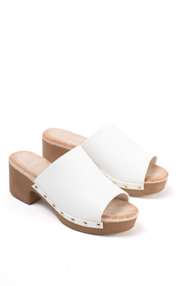 Sandalias mujer mules con tacón alto y plataforma efecto madera con tachas y plantilla acolchada
