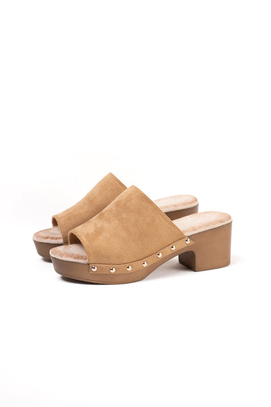 Sandalias mujer mules con tacón alto y plataforma efecto madera con tachas y plantilla acolchada