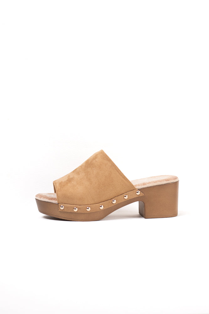 Sandalias mujer mules con tacón alto y plataforma efecto madera con tachas y plantilla acolchada