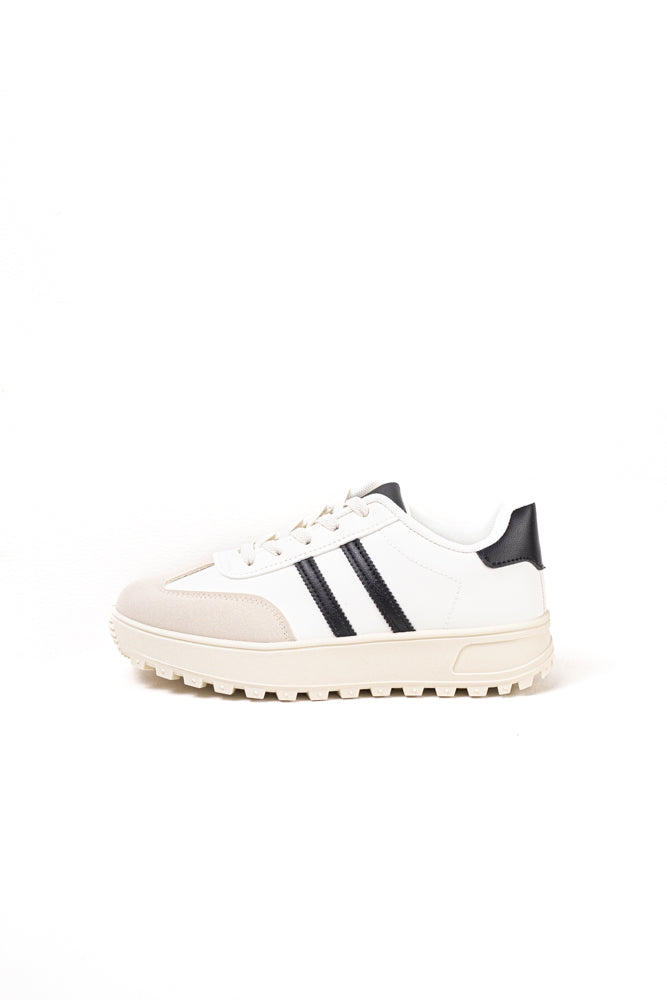Zapatillas deportivas para mujer en blanco y negro, estilo clásico con un toque moderno para la actividad diaria