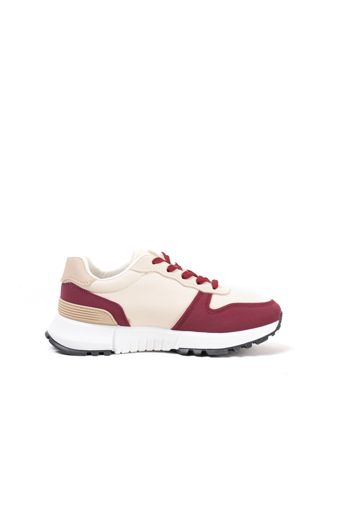 Zapatillas multitono para mujer con detalles en aqua, estilo vibrante y confort moderno para toda ocasión