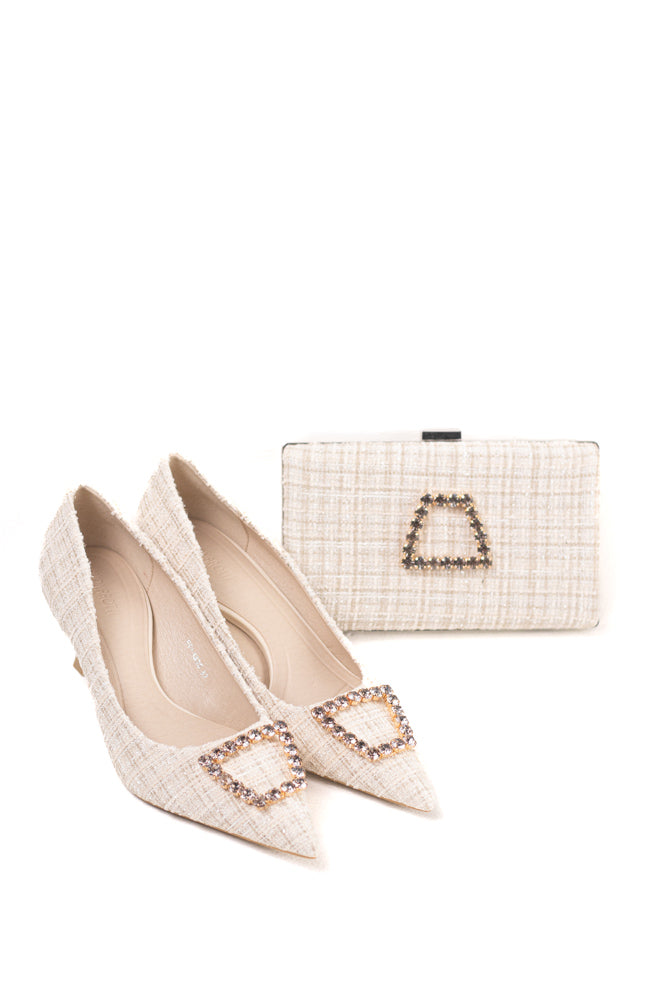 Zapatos de tacón negro para mujer con adornos de pedrería, elegancia clásica para noches de gala