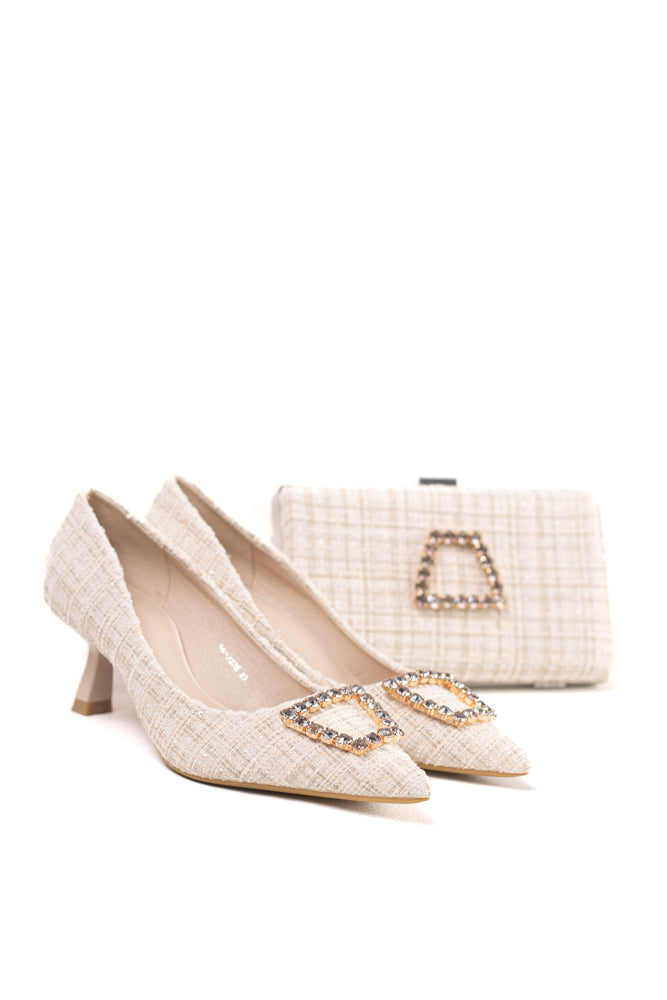 Zapatos de tacón negro para mujer con adornos de pedrería, elegancia clásica para noches de gala