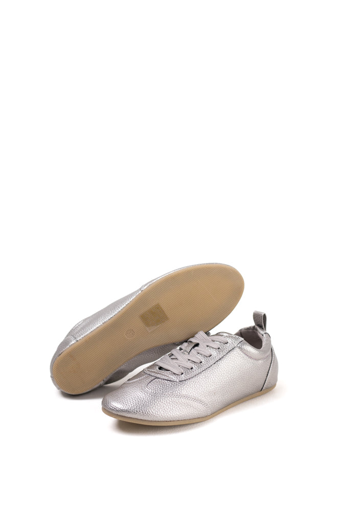 Zapatillas Doradas de Piel para Mujer, Comodidad y Elegancia en Cada Paso