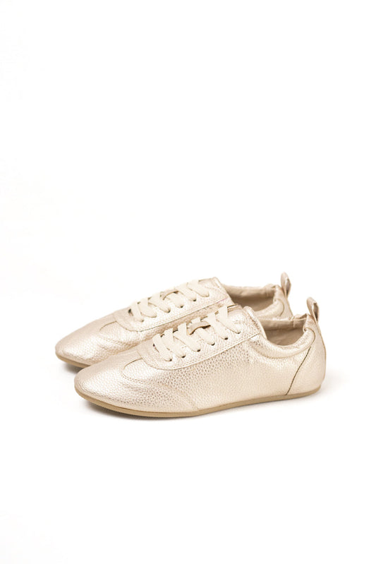 Zapatillas Doradas de Piel para Mujer, Comodidad y Elegancia en Cada Paso