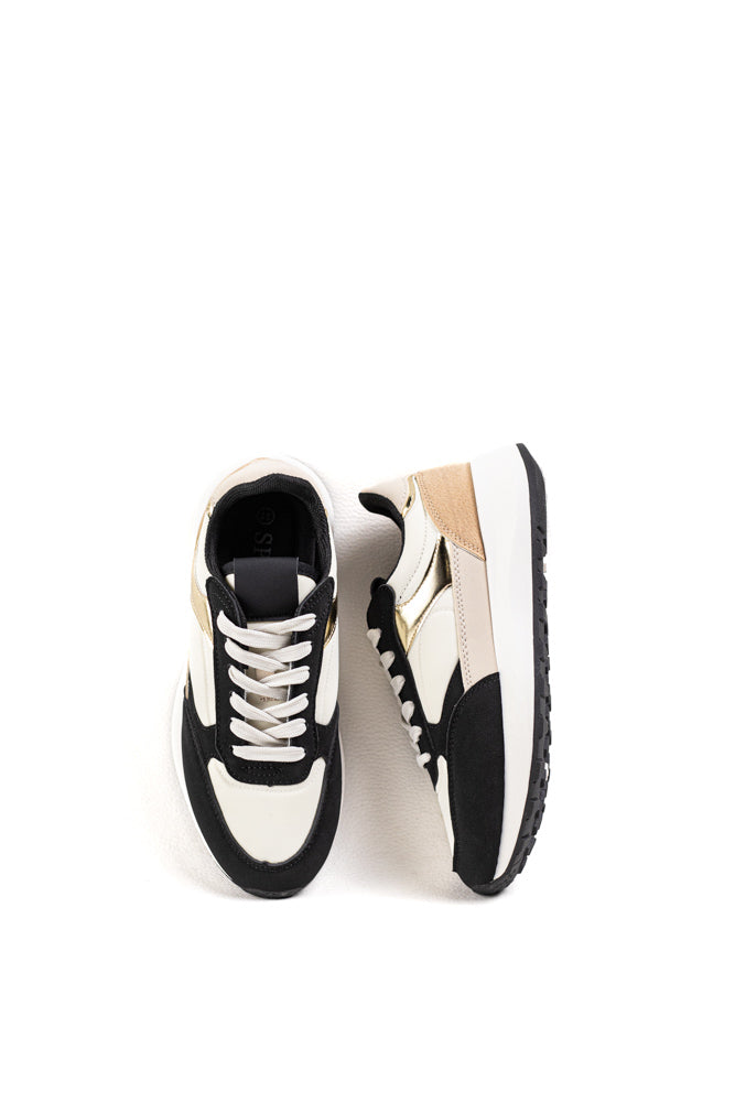 Zapatillas deportivas para mujer en tonos neutros, estilo y confort en cada paso