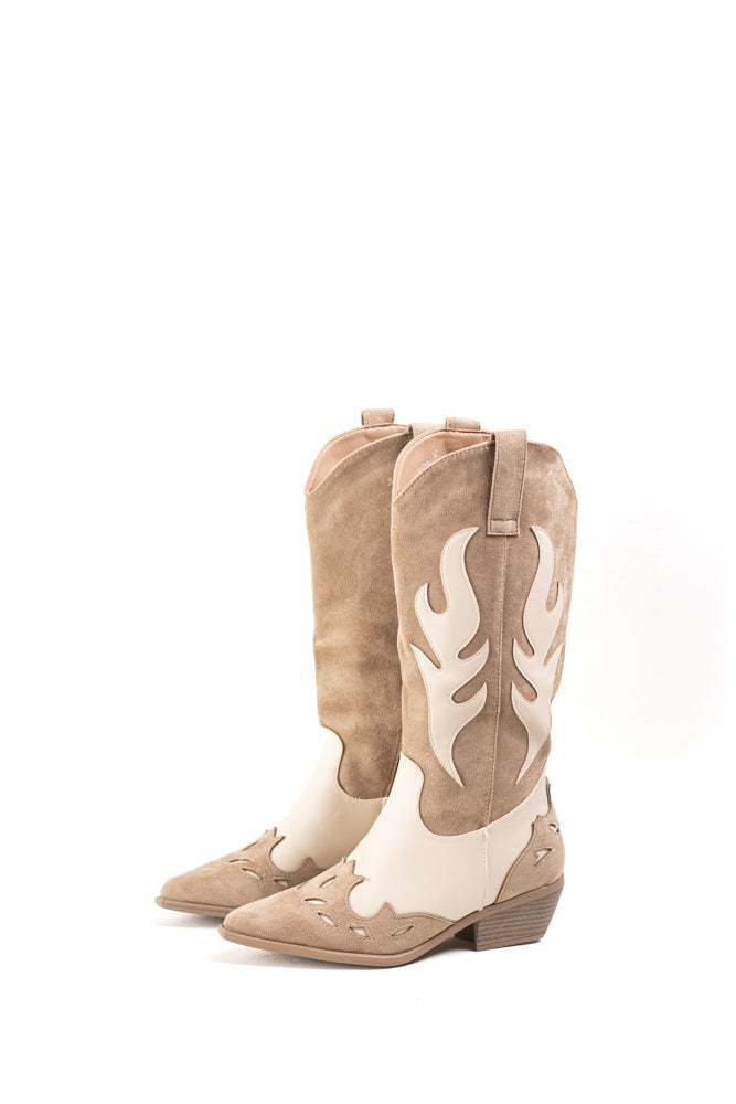 Botas Cowboy para mujer, fusión de estilo y tradición