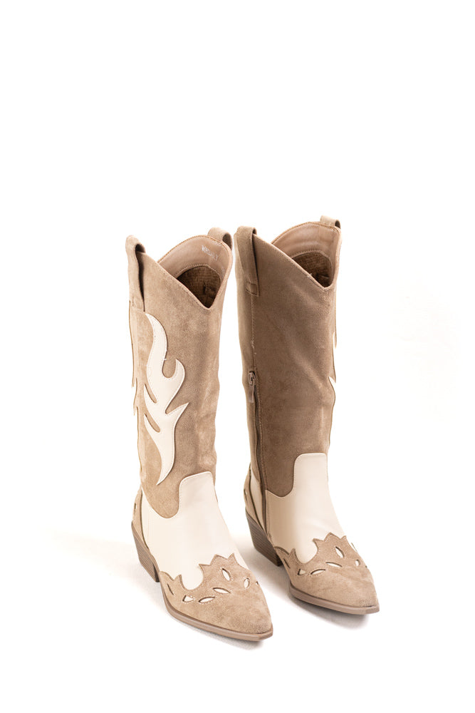 Botas Cowboy para mujer, fusión de estilo y tradición