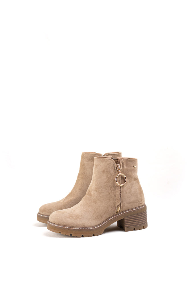 Botines de amuza beige para mujer, detalle de anillo para un toque sofisticado