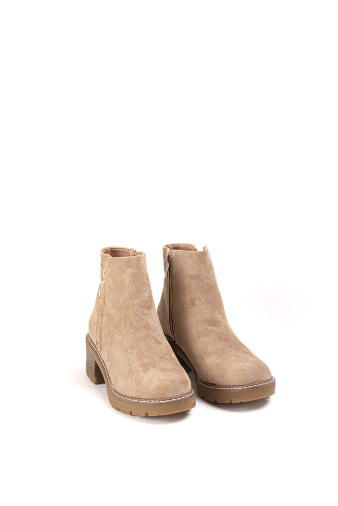 Botines de amuza beige para mujer, detalle de anillo para un toque sofisticado