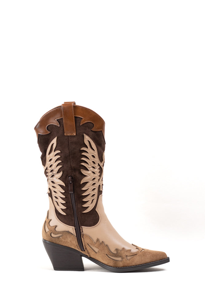 Botas cowboy mujer en piel bicolor con tacón bajo y diseño calado western