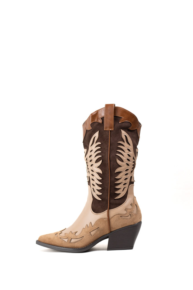 Botas cowboy mujer en piel bicolor con tacón bajo y diseño calado western