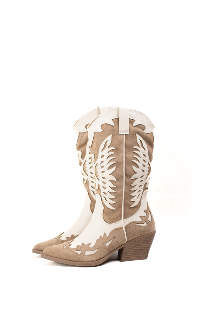 Botas cowboy mujer en piel bicolor con tacón bajo y diseño calado western