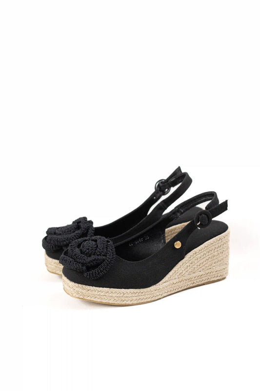 cunas alpargatas de mujer con suela de esparto y detalle flor trenzado frontal alpargatas color Negras talla 36