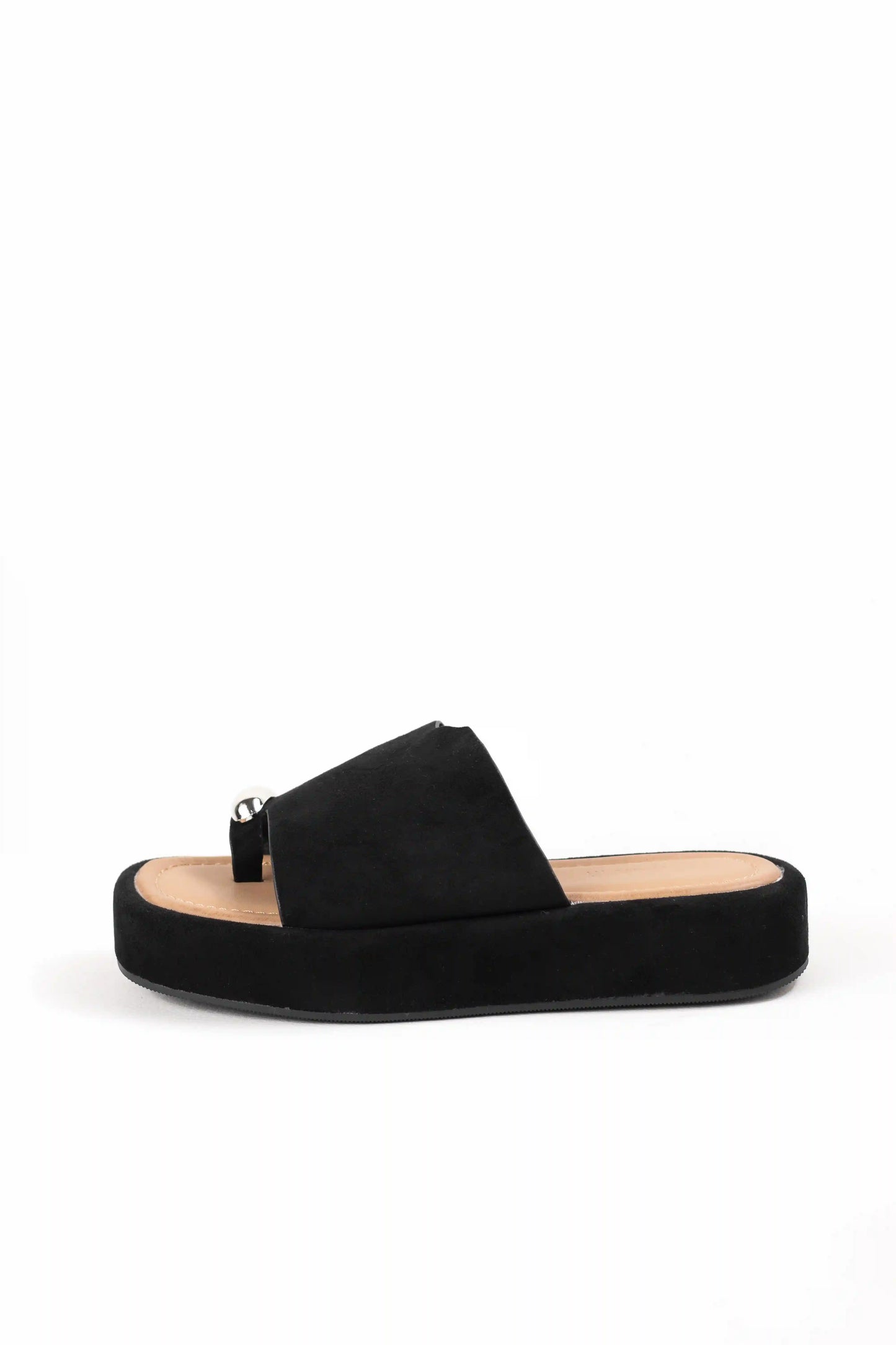 sandalias platafotma con suela acolchada estilo minimalista y detalle metalico color Negro talla 39