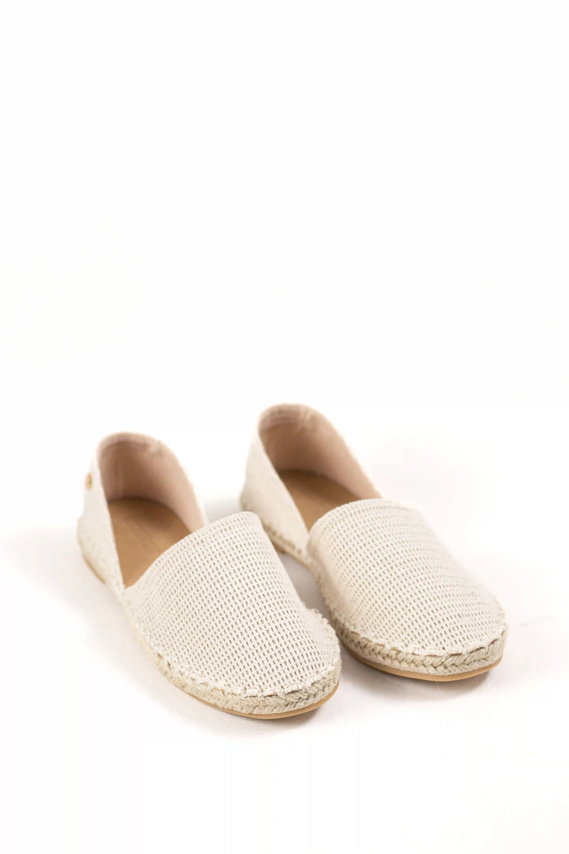 alpargata con suela de yute estilo slip on y puntera cerrada color Apricot talla 36