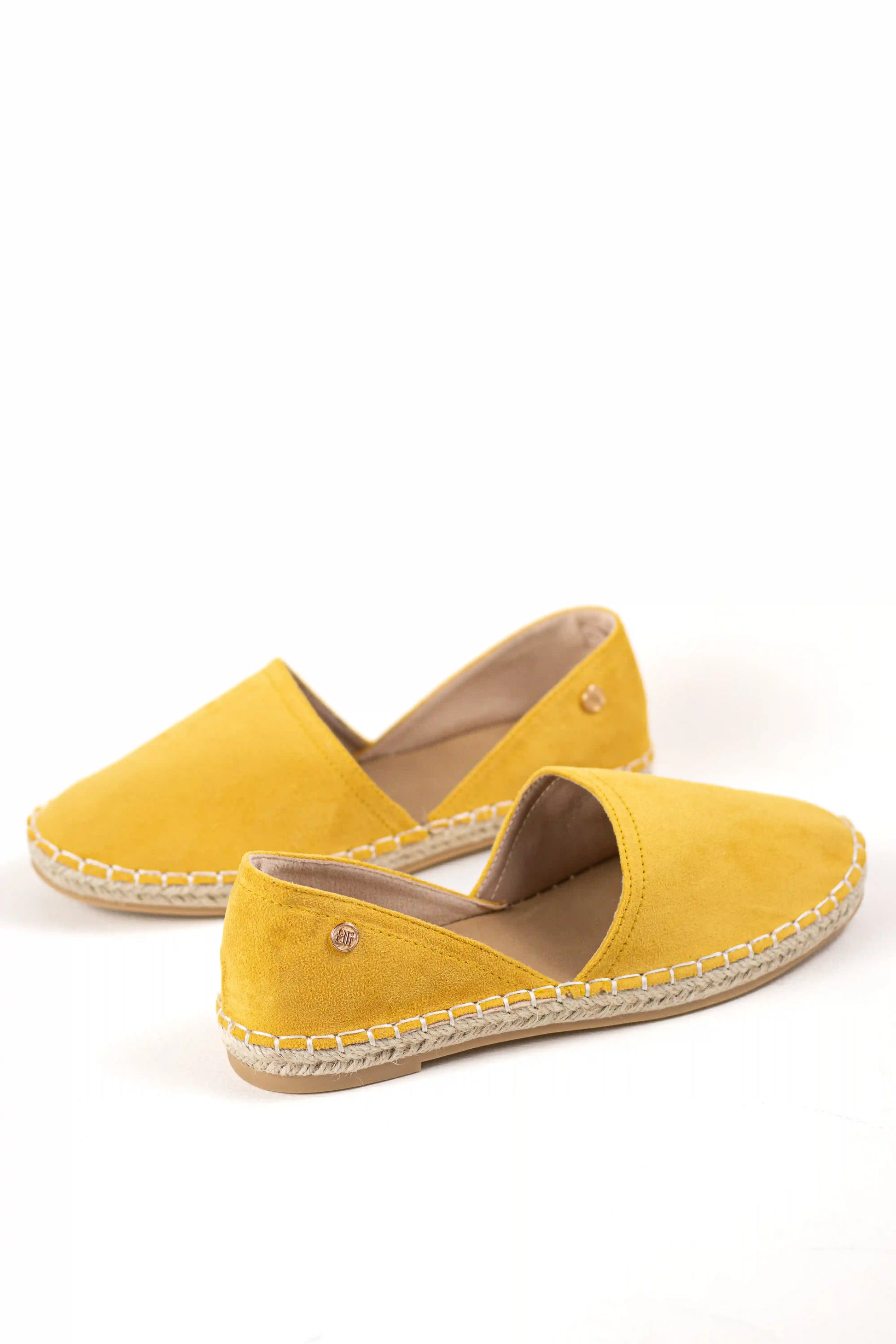 alpargata con suela de yute estilo slip on y puntera cerrada color Verde talla 39