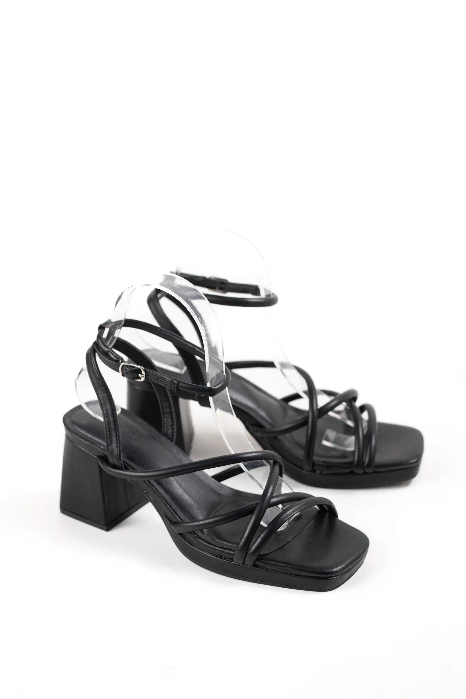 sandalias de tacon bloque con tiras finas y pulsera ajustable sandalias color Negras talla 39