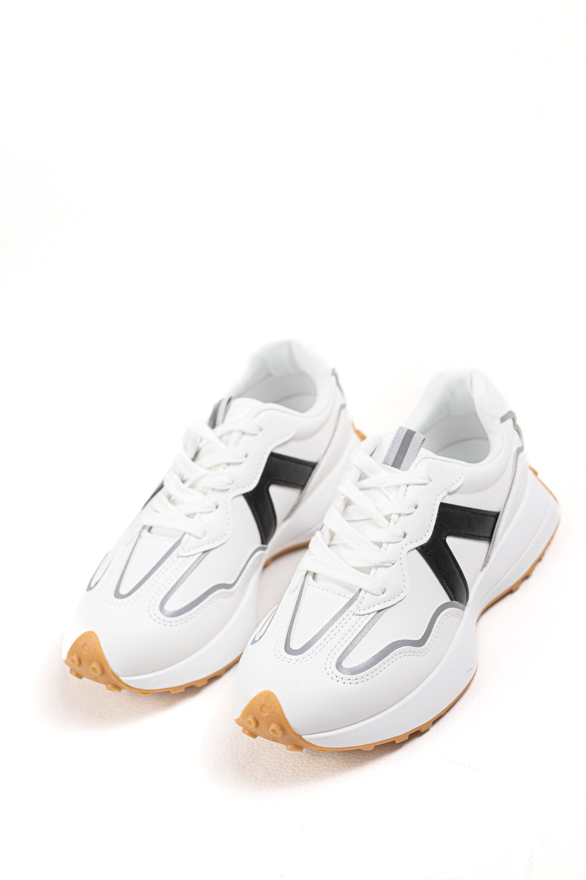 zapatillas deportivas con suela de goma y detalles animal print diseno urbano y comodo zapatillas color negro-1 talla 39