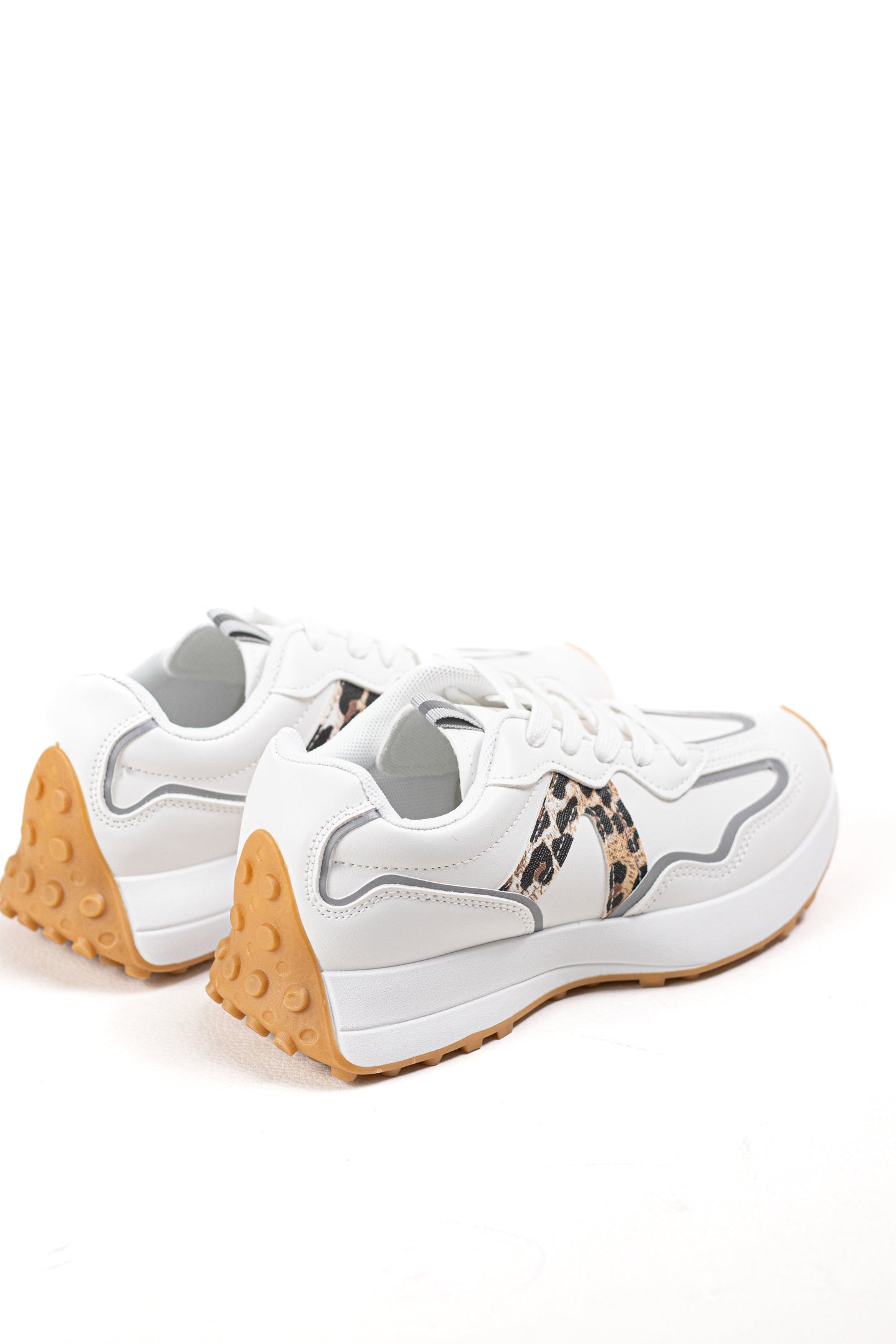 zapatillas deportivas con suela de goma y detalles animal print diseno urbano y comodo zapatillas color leopardo talla 39