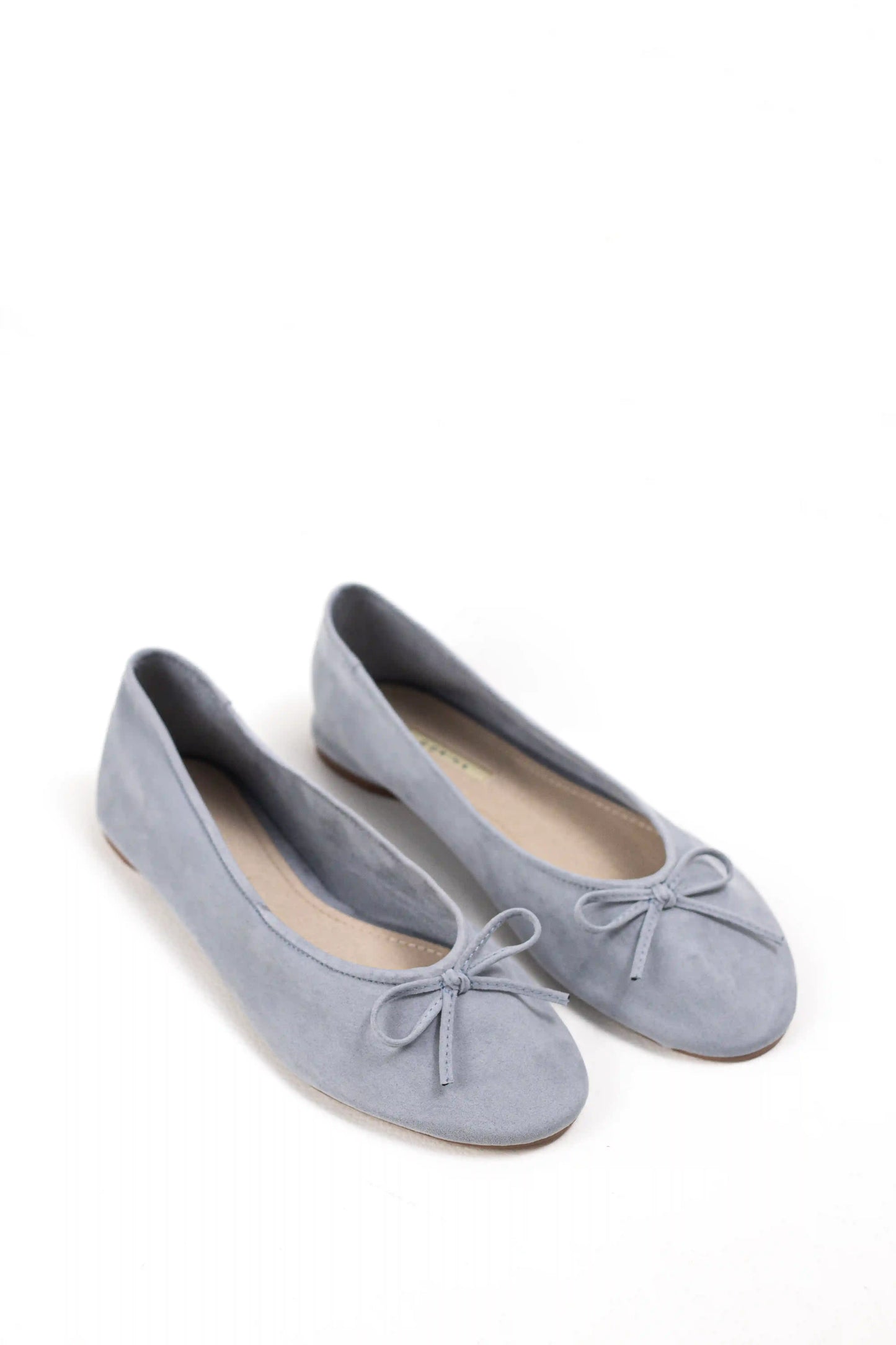 bailarina de ante con punta afilada y lazo decorativo corina color Marino talla 41