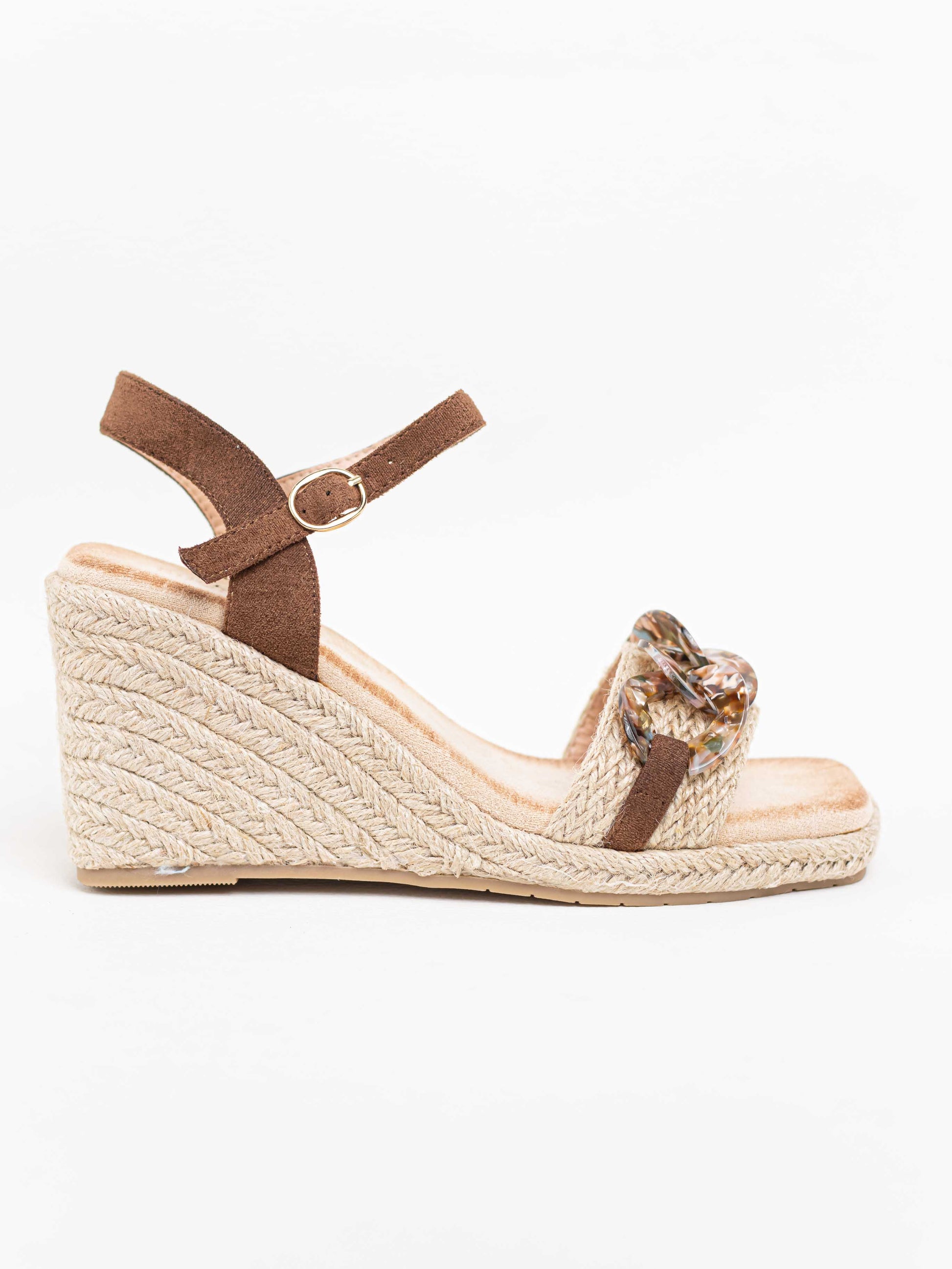 sandalias cunas con cadena carey