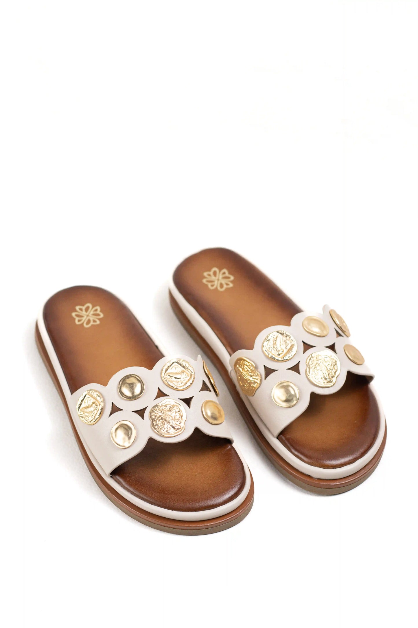 sandalias planas con detalles dorados y diseno elegante color Beige talla 36