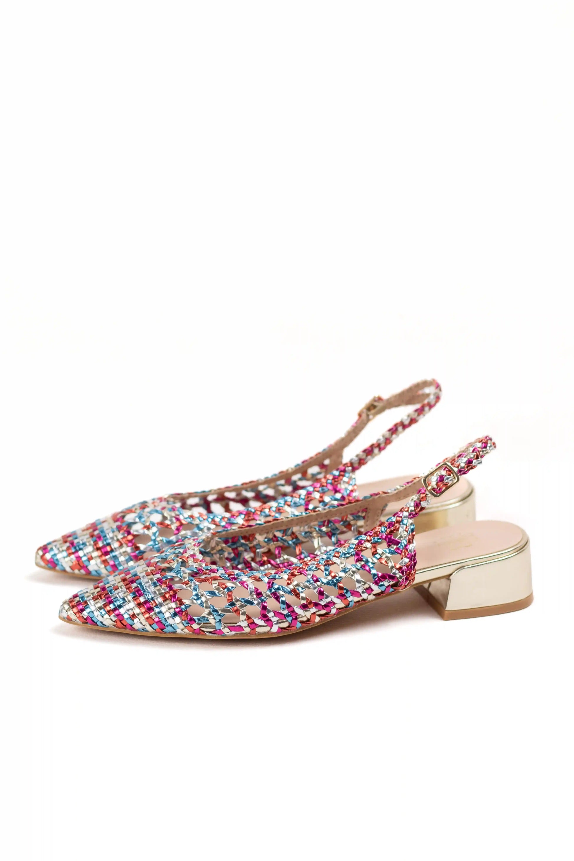 zapatos destalonados con tejido trenzado y tacon metalizado zapatos color Dorados talla 41