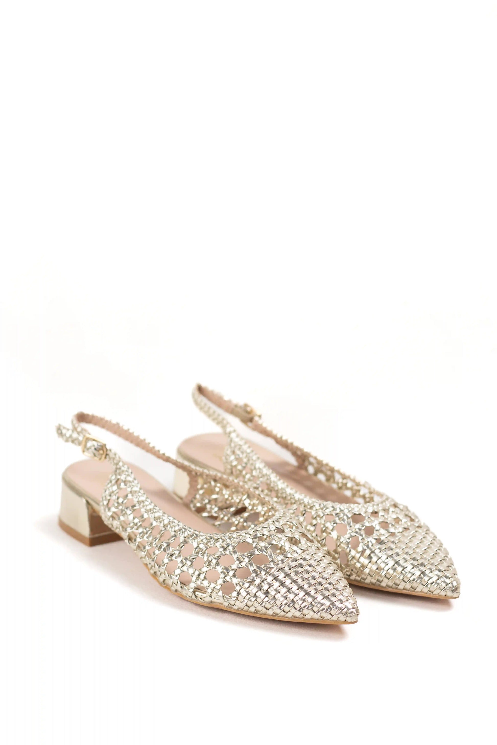 zapatos destalonados con tejido trenzado y tacon metalizado zapatos color Dorados talla 37