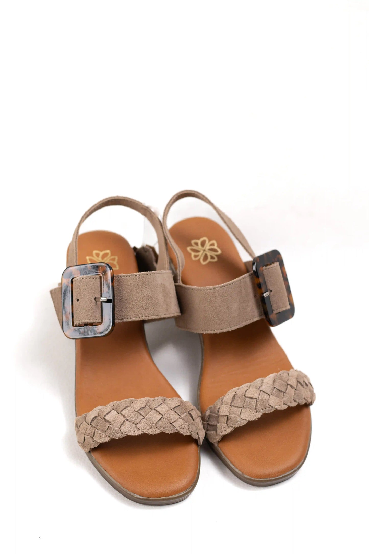 sandalias de tacon medio en cuero con detalle trenzado y hebilla ajustable estilo casual elegante color Kaki talla 37