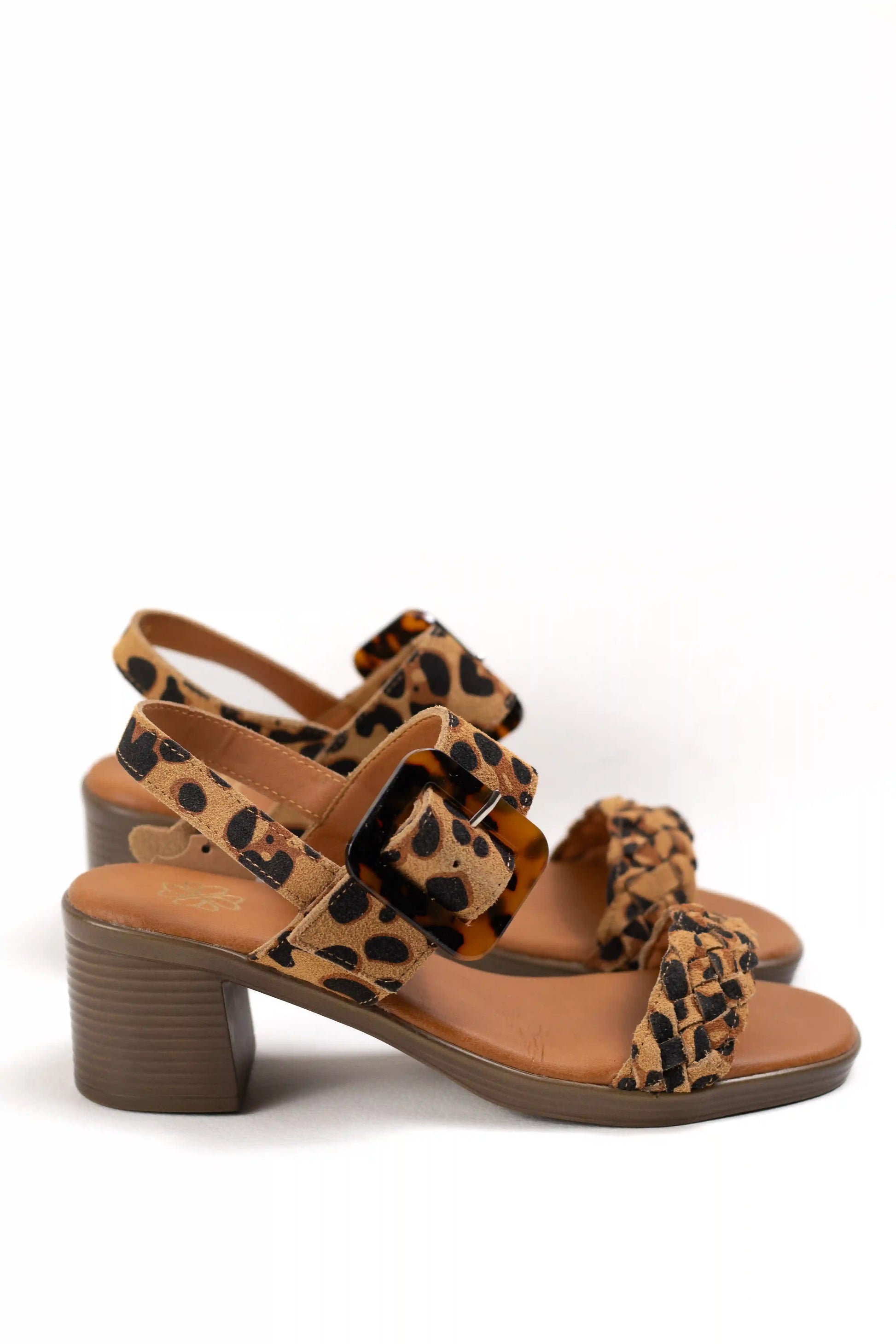 sandalias de tacon medio en cuero con detalle trenzado y hebilla ajustable estilo casual elegante color Negro talla 37