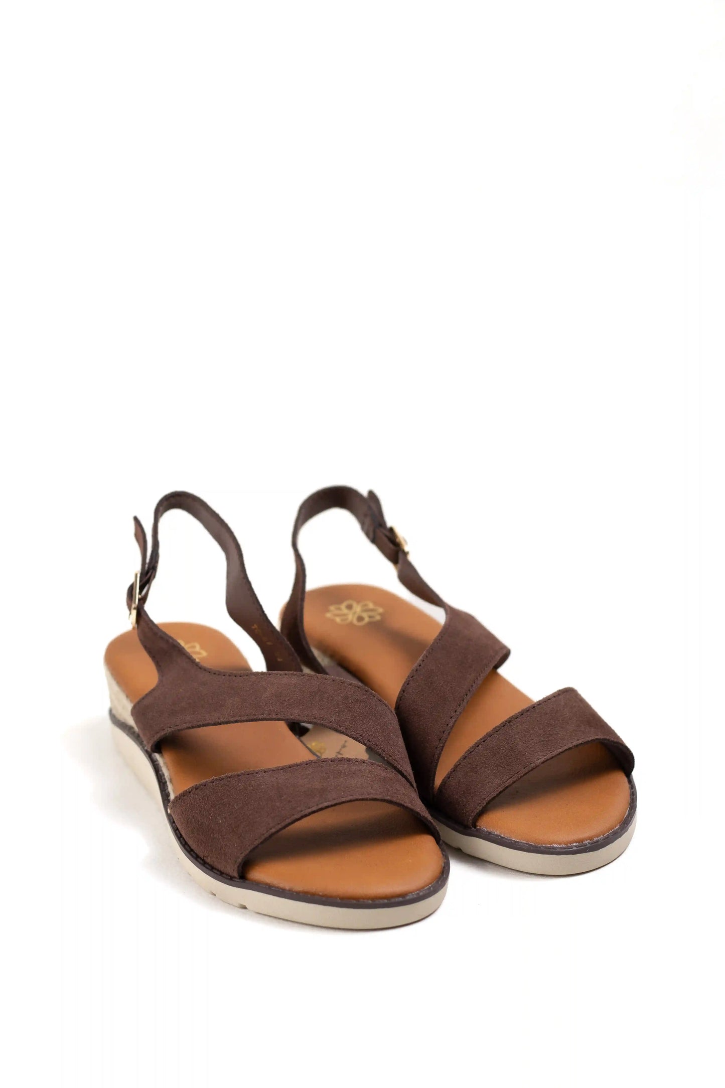 sandalias de piel con cuna y tiras cruzadas suela antideslizante y hebilla ajustable color Marrón talla 41