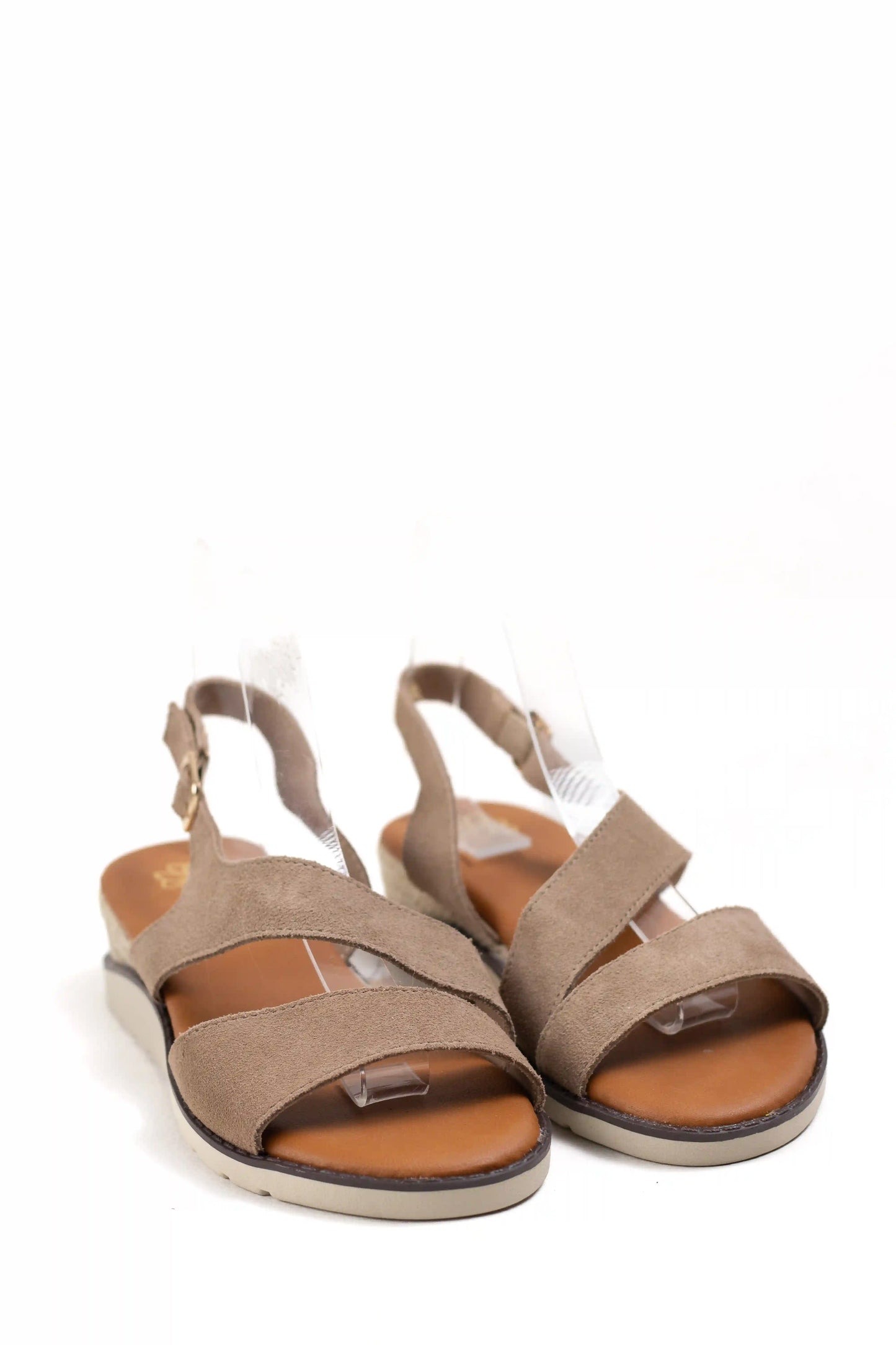 sandalias de piel con cuna y tiras cruzadas suela antideslizante y hebilla ajustable color Kaki talla 37