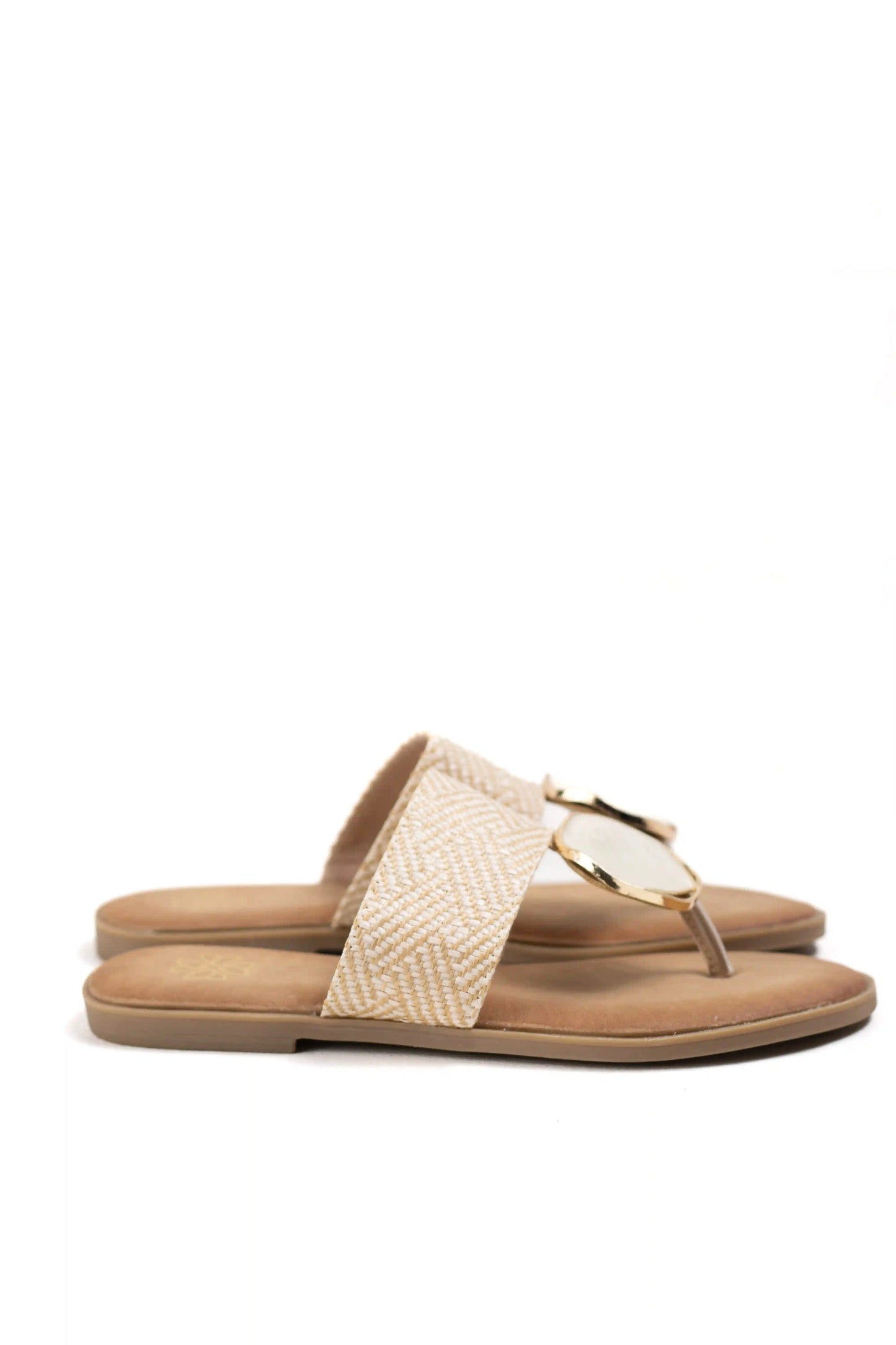 sandalias planas estilo boho con detalles de nacar y tejido multicolor color Beige talla 37