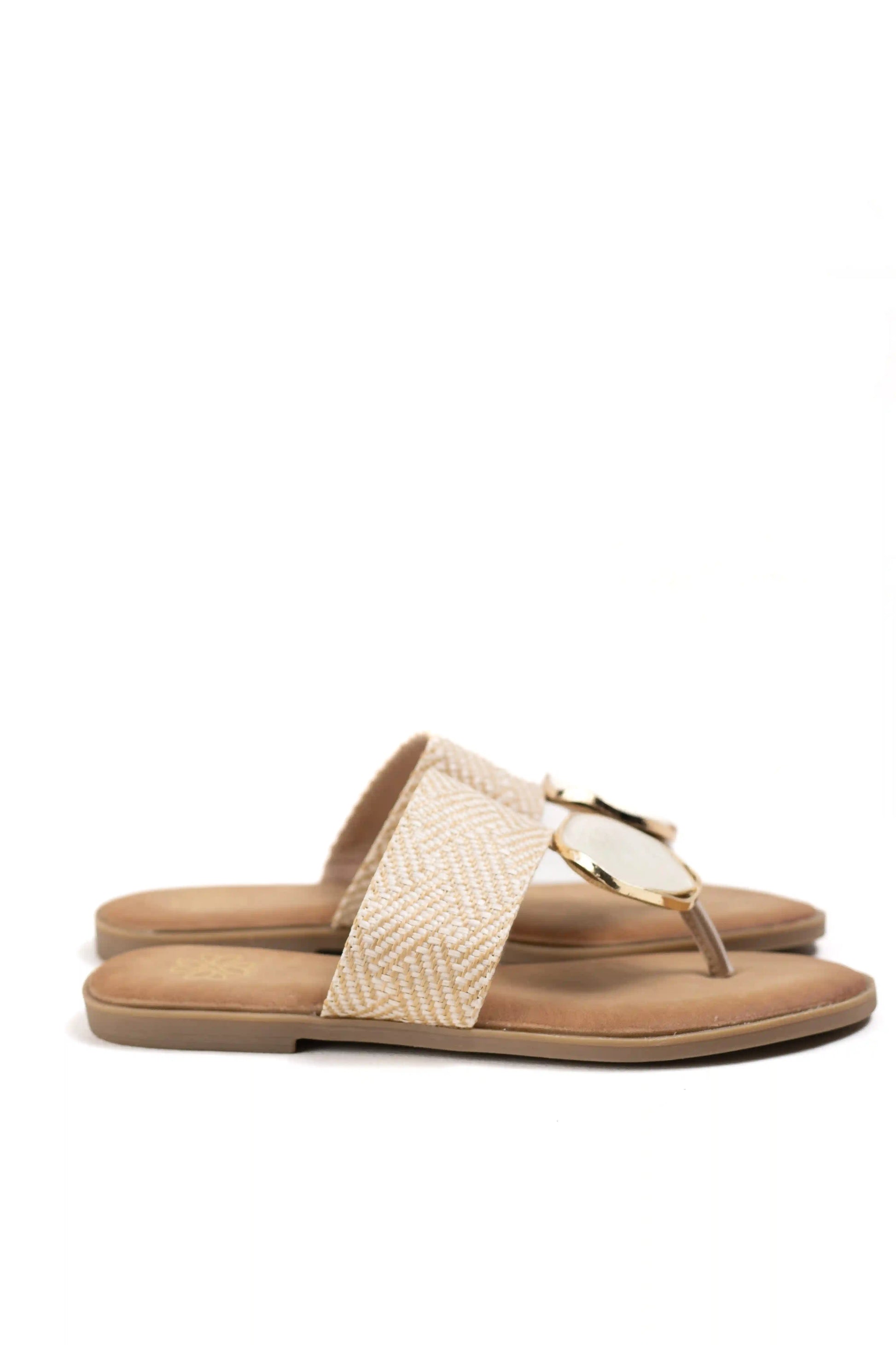 sandalias planas estilo boho con detalles de nacar y tejido multicolor color Beige talla 37