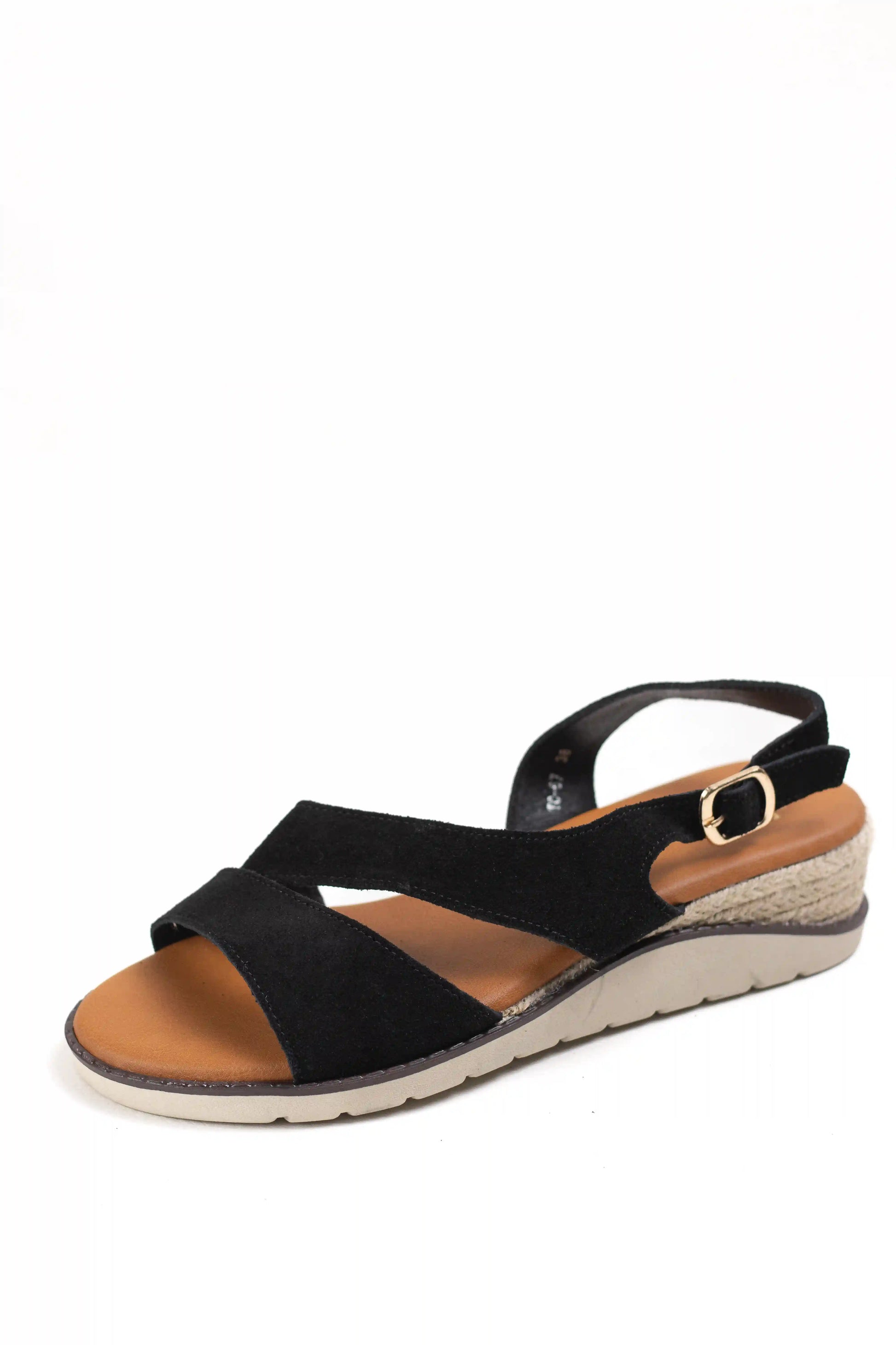 sandalias de piel con cuna y tiras cruzadas suela antideslizante y hebilla ajustable color Marrón talla 38