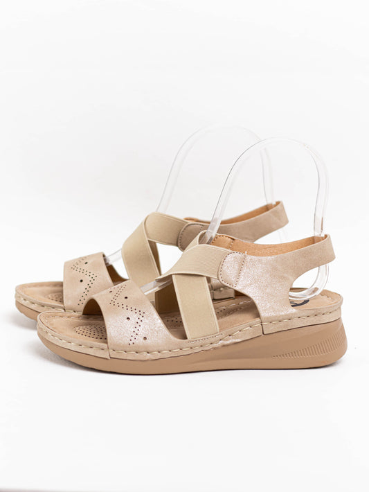 sandalias con elasticos con cuna Beige 36