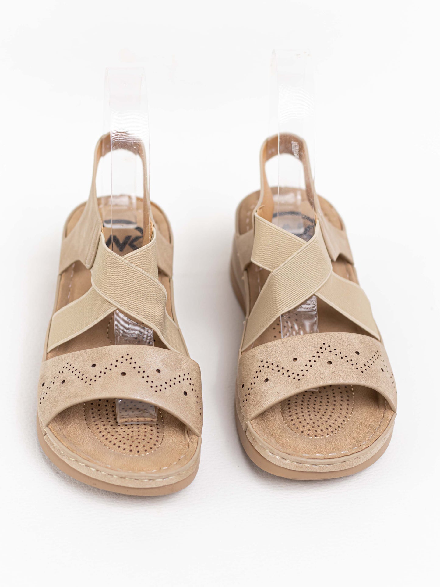 sandalias con elasticos con cuna Beige 38