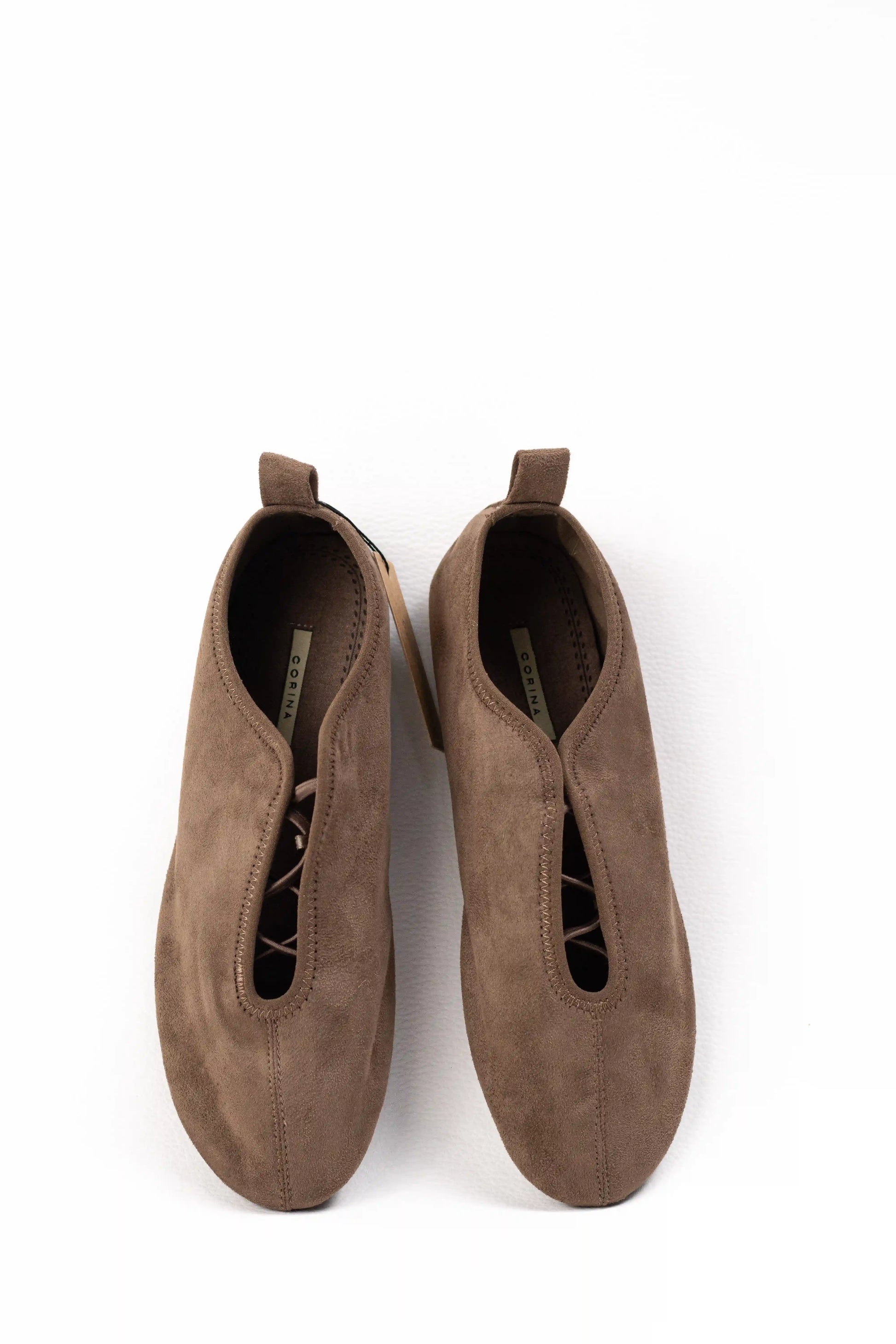 bailarinas con escote en lagrima suela plana flexible y diseno minimalista elegante Taupe 37