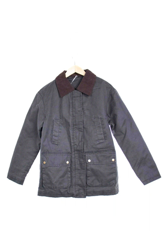 Chaqueta encerada con cuello de pana y bolsillos estilo clásico