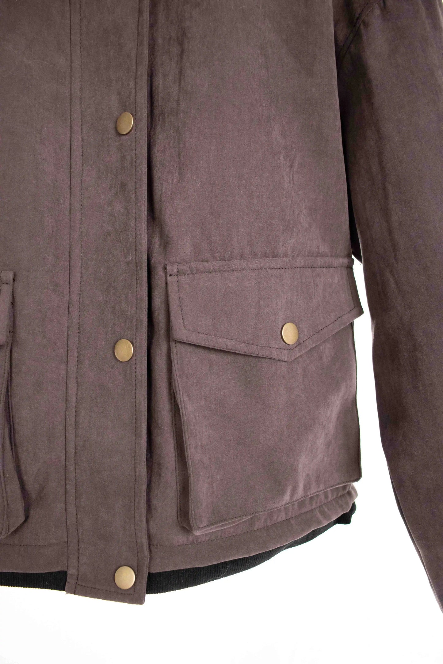 Chaqueta corta estilo workwear con cuello contrastado