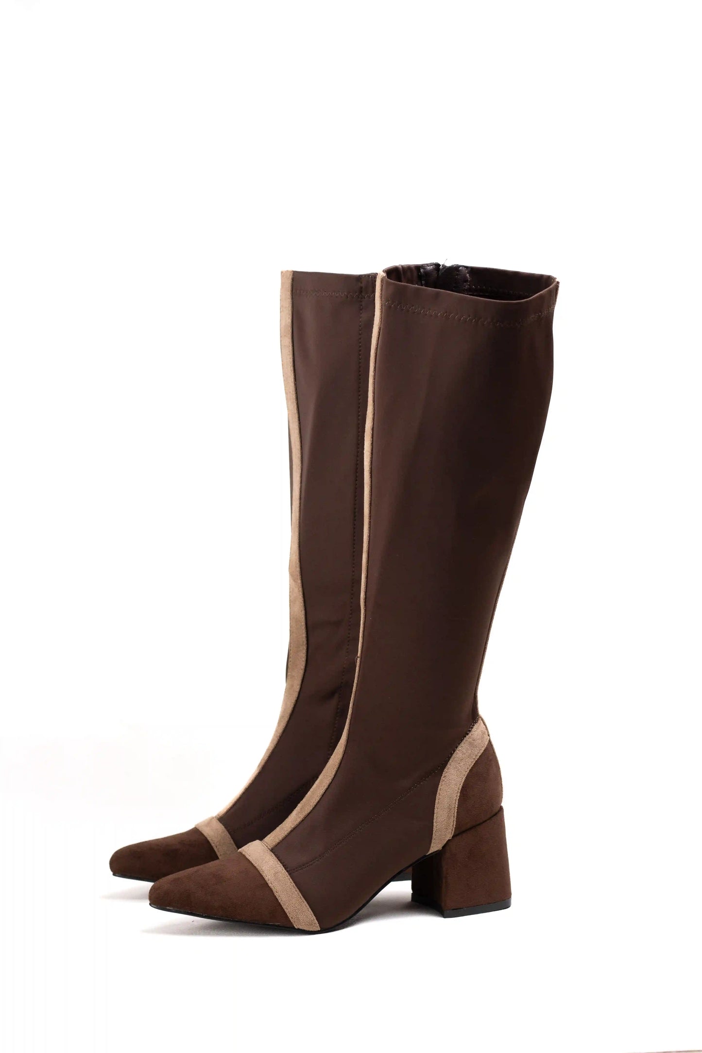 Botas altas de tacón ancho en ante y tejido elástico con diseño elegante