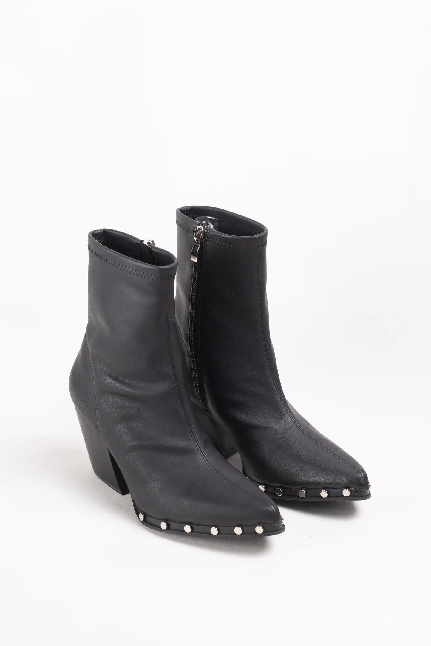 botines cowboy mujer con tacon medio y tachuelas metalicas en piel sintetica Black 36