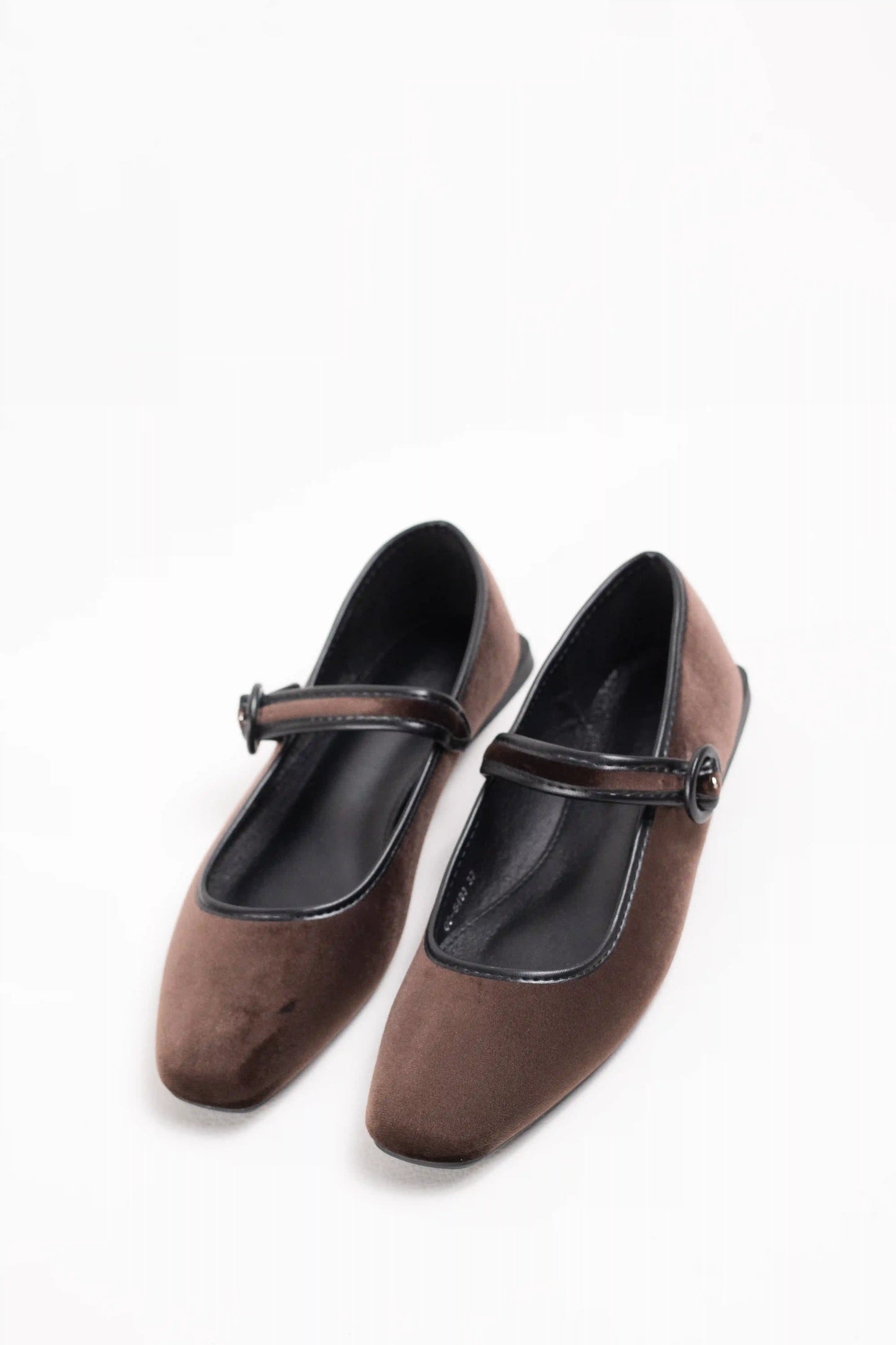 Bailarinas estilo Mary Jane con hebilla