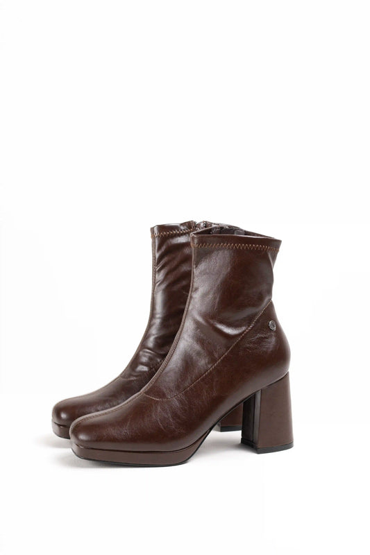 Botines de tacón ancho con plataforma y cremallera lateral