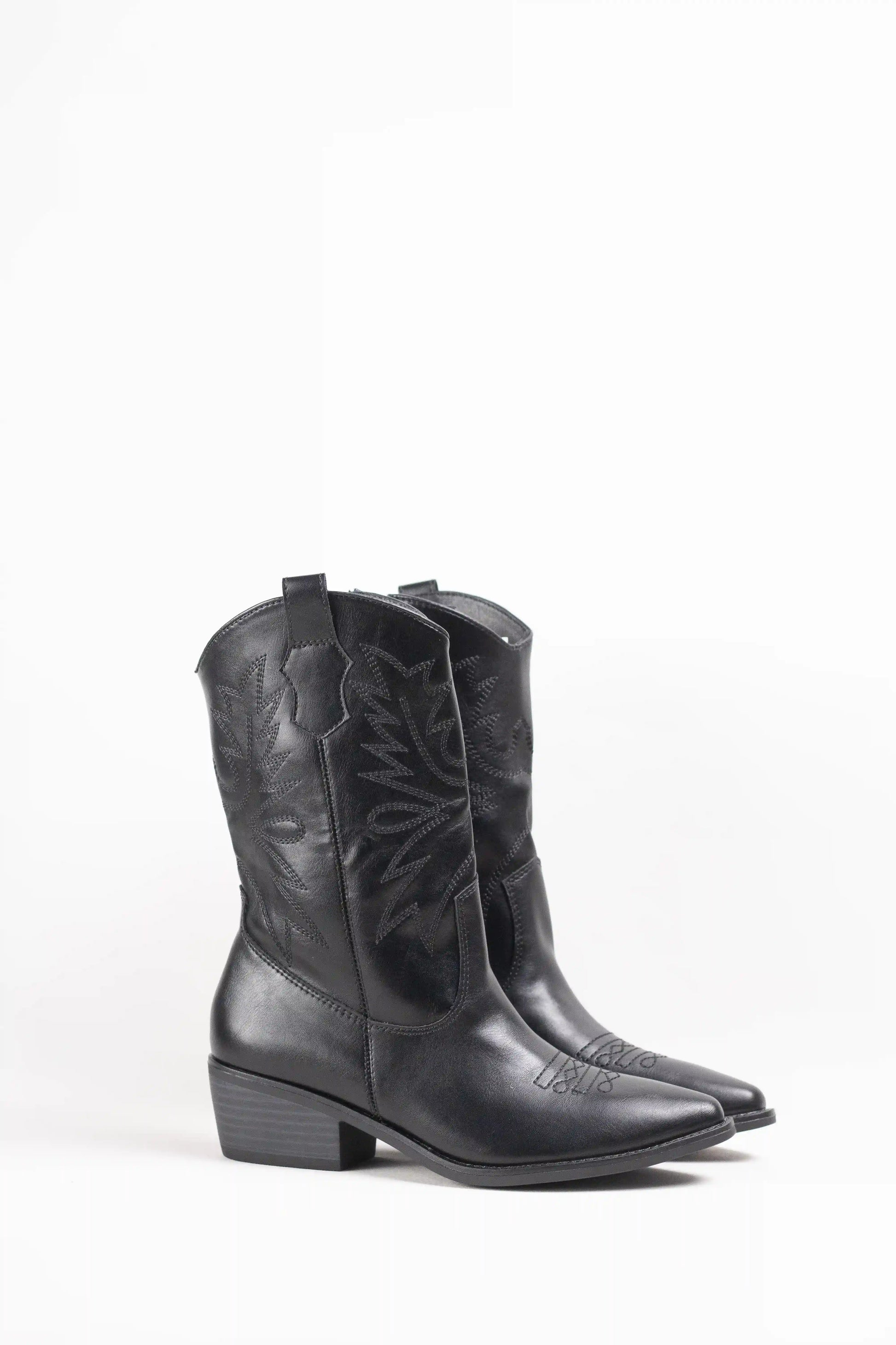 botines cowboy con bordados estilo western y tacon cubano Negro 38