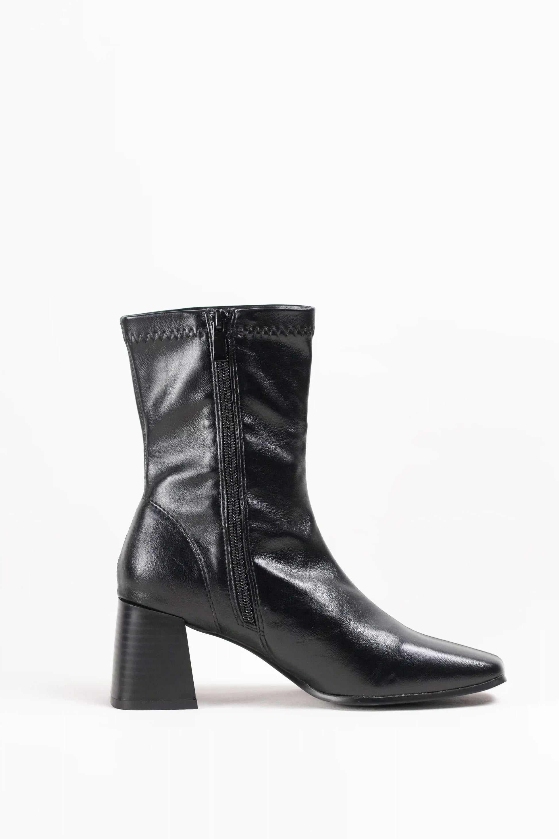 botines de piel sintetica con cana media punta fina y tacon ancho estable black 37